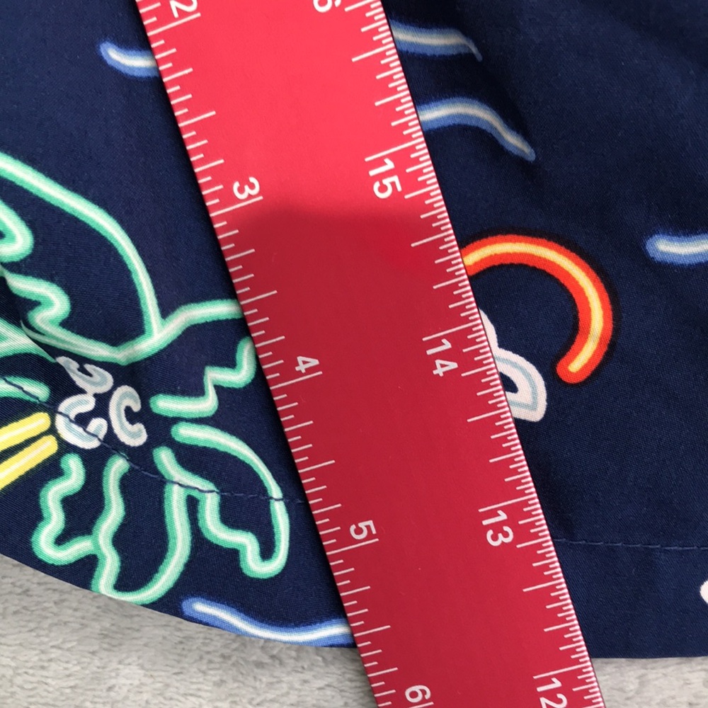 Chubbies Neon Lights Performance Swim Trunks Size  M - Picture 9 of 9